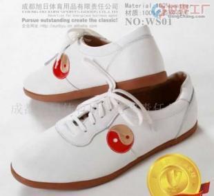 傳統(tǒng)武術(shù)鞋 中國工夫的精髓與出口品質(zhì)